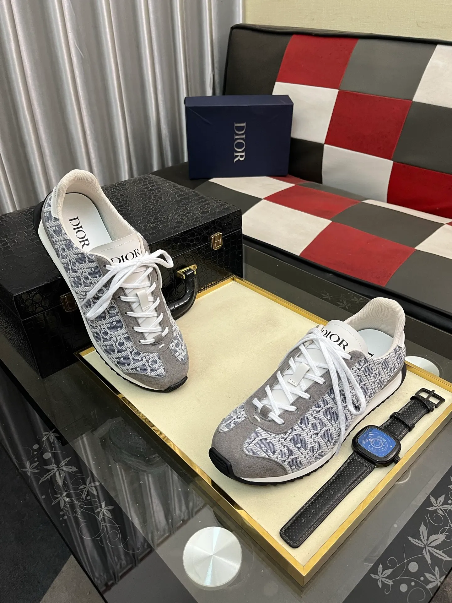 Men's shoes 💰420⌚️⌚️[Dior] Dior couple's style, new casual style launched in Hong Kong counters. Official website 1:1 production. Original Italian materials. Designed by European and American masters. Perfect shape to create counter quality. Solid color rubber wear-resistant outsole and classic dazzling head! Super versatile and very comfortable. High-end without losing taste, fashionable and novel! ! Absolute focus! Code number: 36-448️⃣Colors available